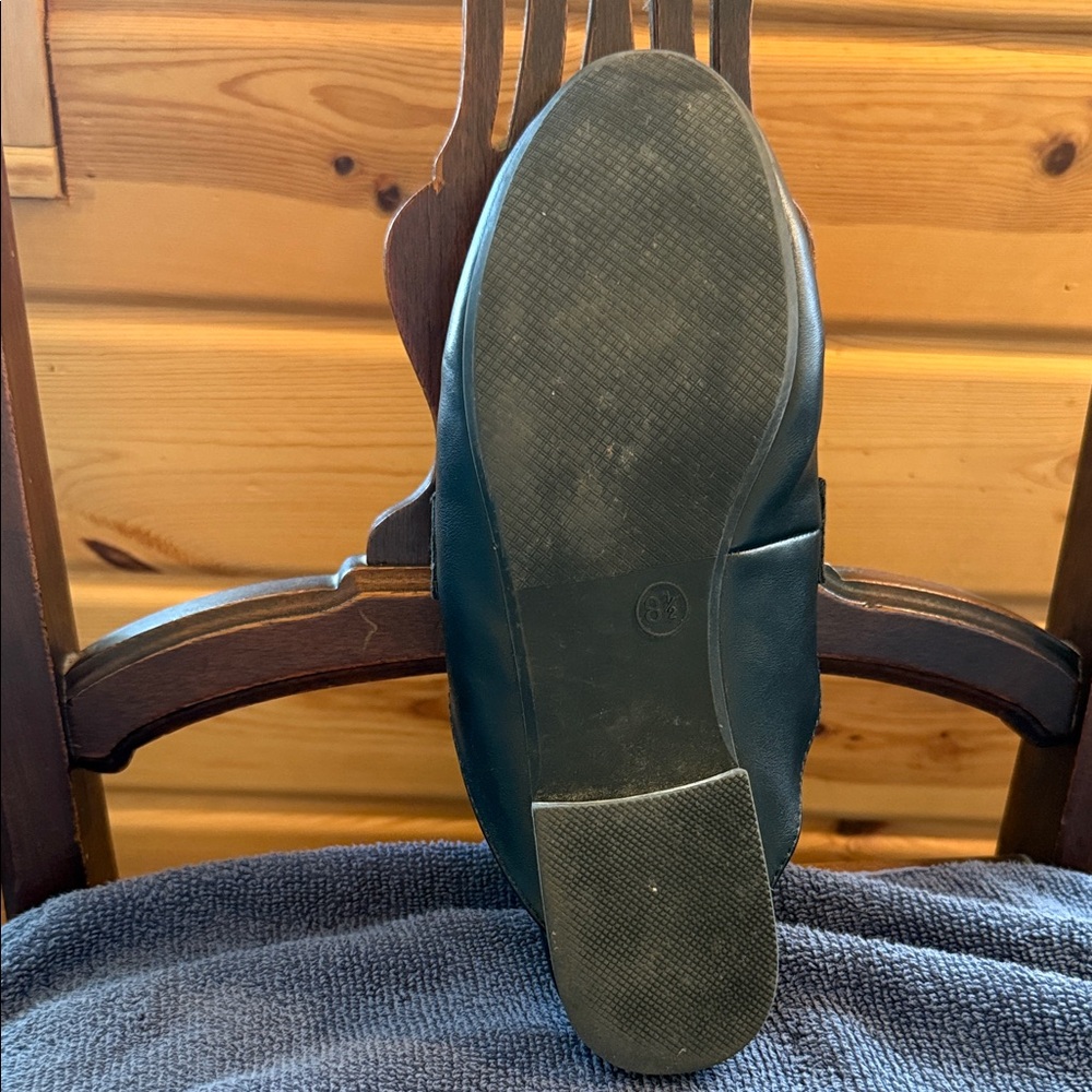 Big Buddha Black Leather Slip-On Loafers with Gold Buckle 8.5 - Picture 8 of 8